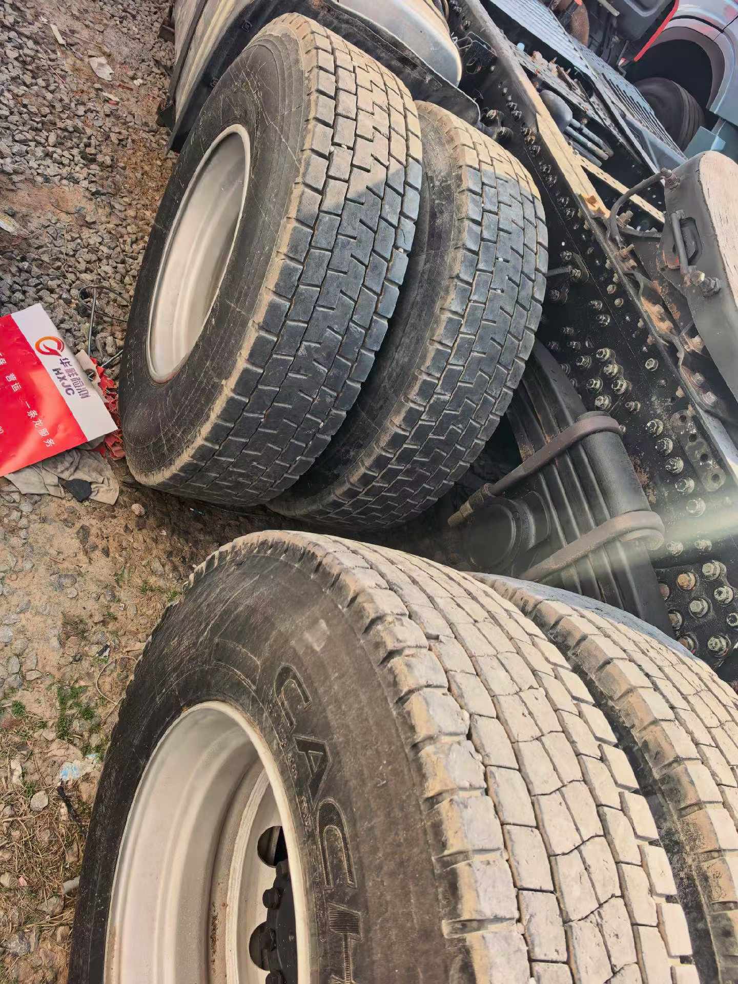 12R22.5 tires on 2020 Beiben V3 500HP used truck tractor, good tread for sale