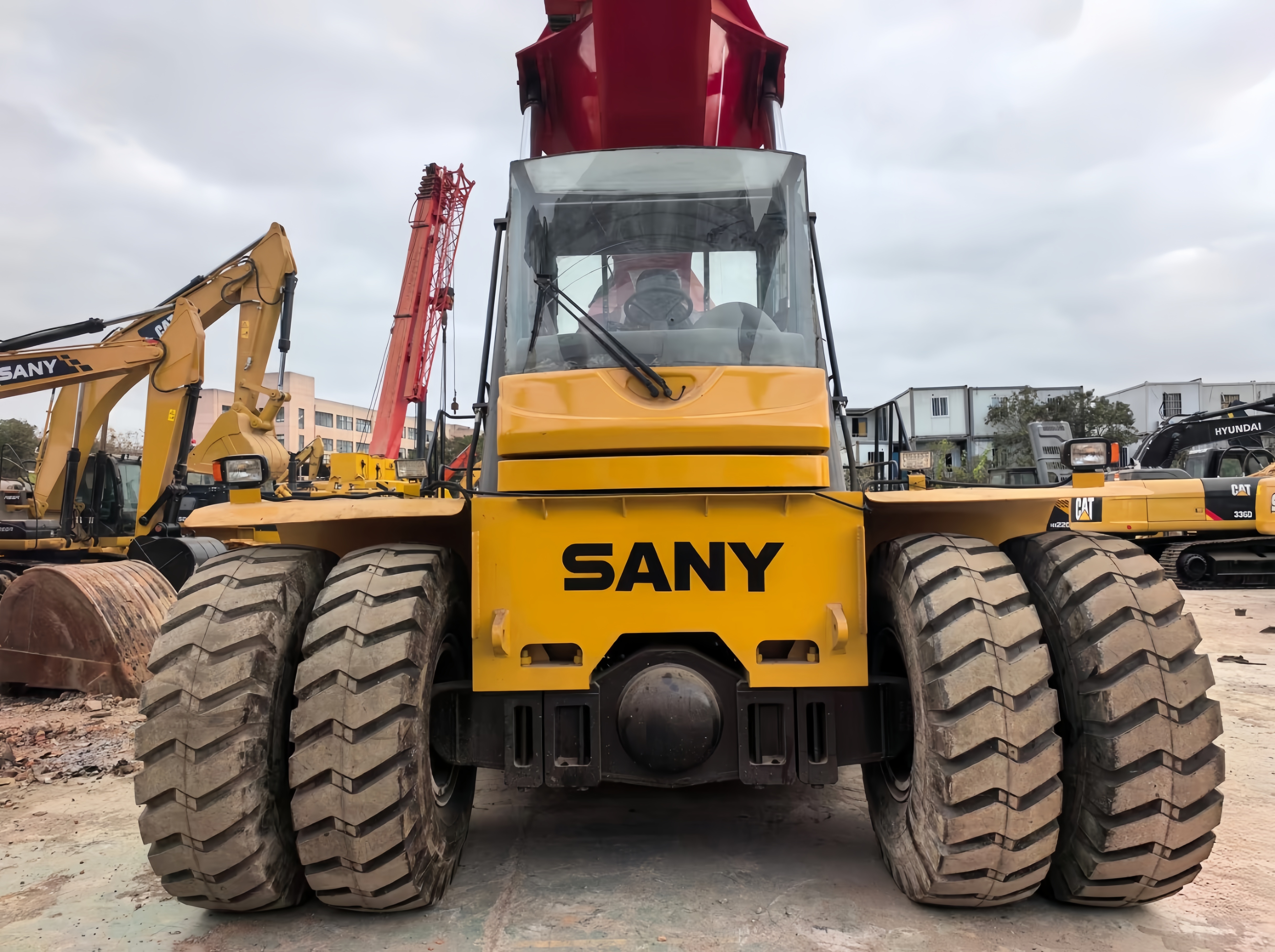 `SANY SY365H 36 ton hydraulic excavator front view for sale`