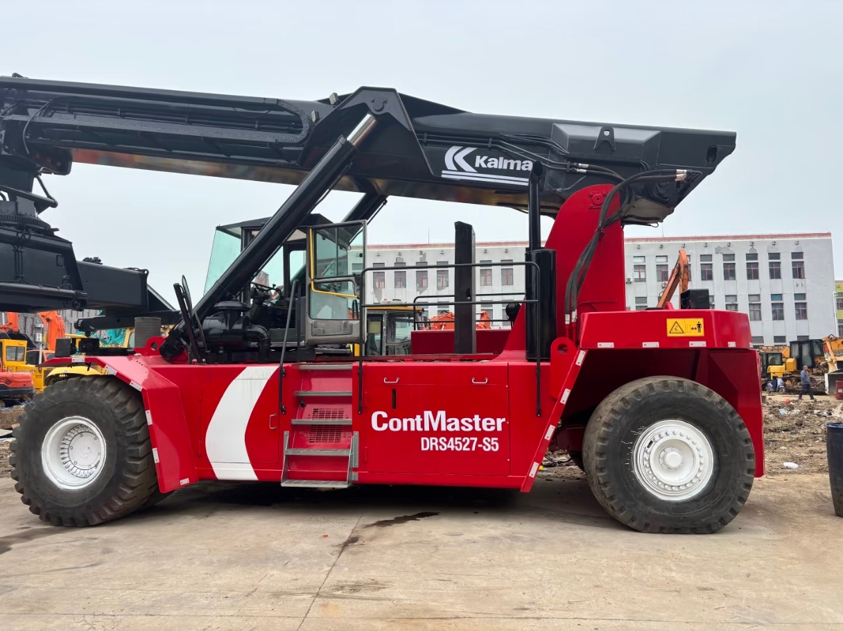 Kalmar 45 ton reach stacker body and telescopic boom in good condition for sale