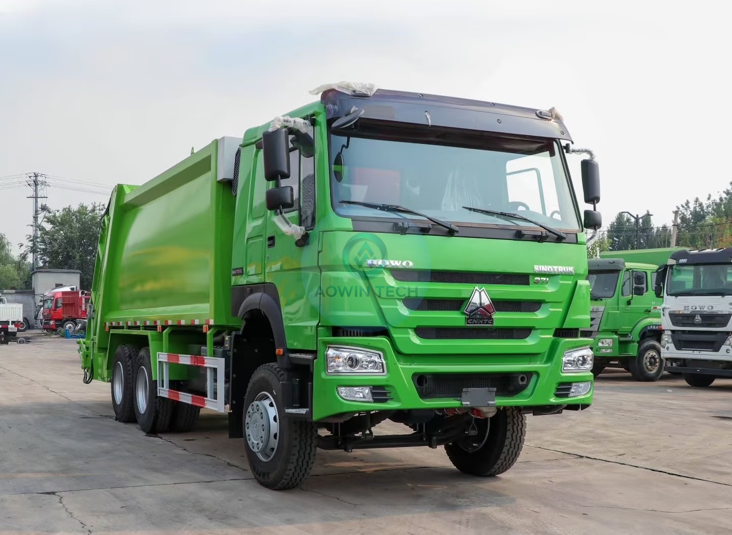 Used Sinotruk Howo 371HP 6×4 Garbage Compactor Truck for Sale